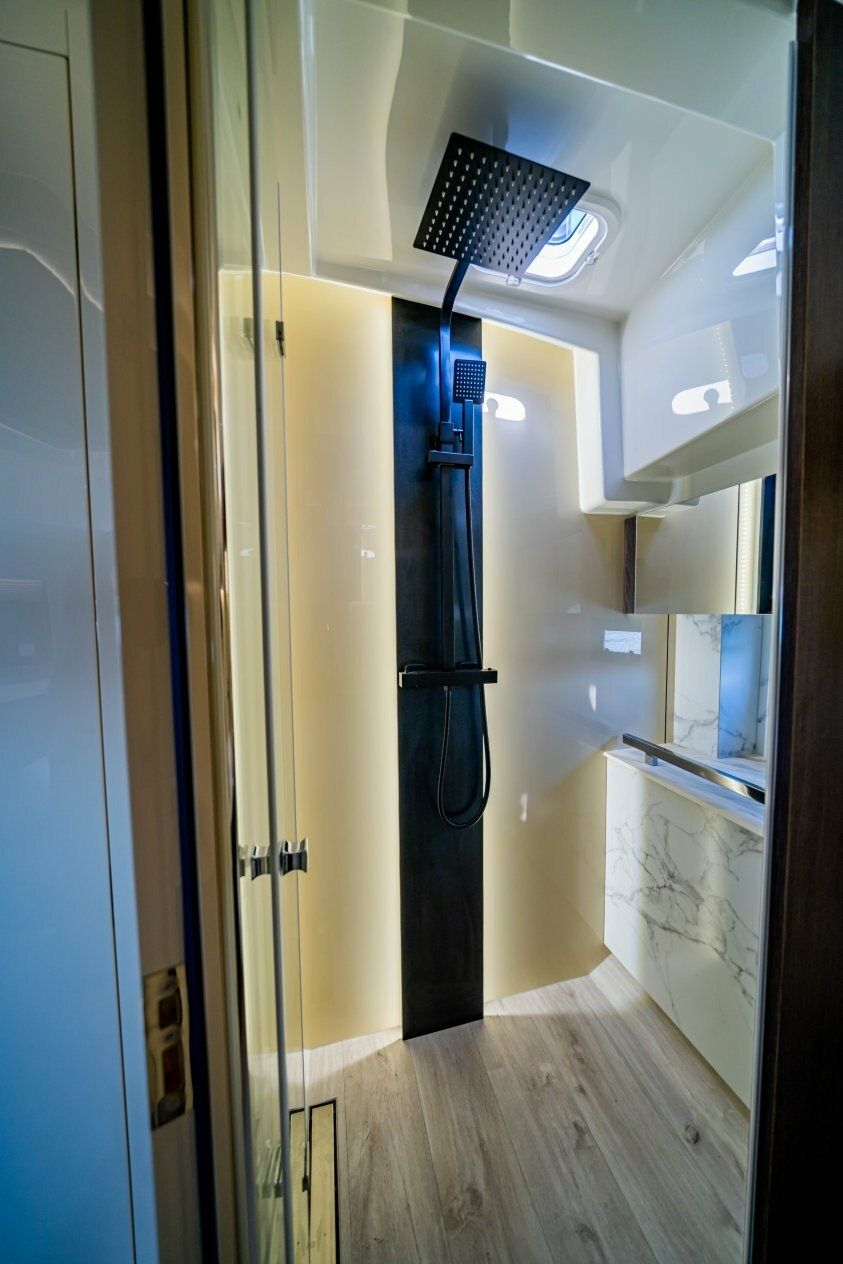 Cobra Yachts Maestro 42 | Lumipe 2