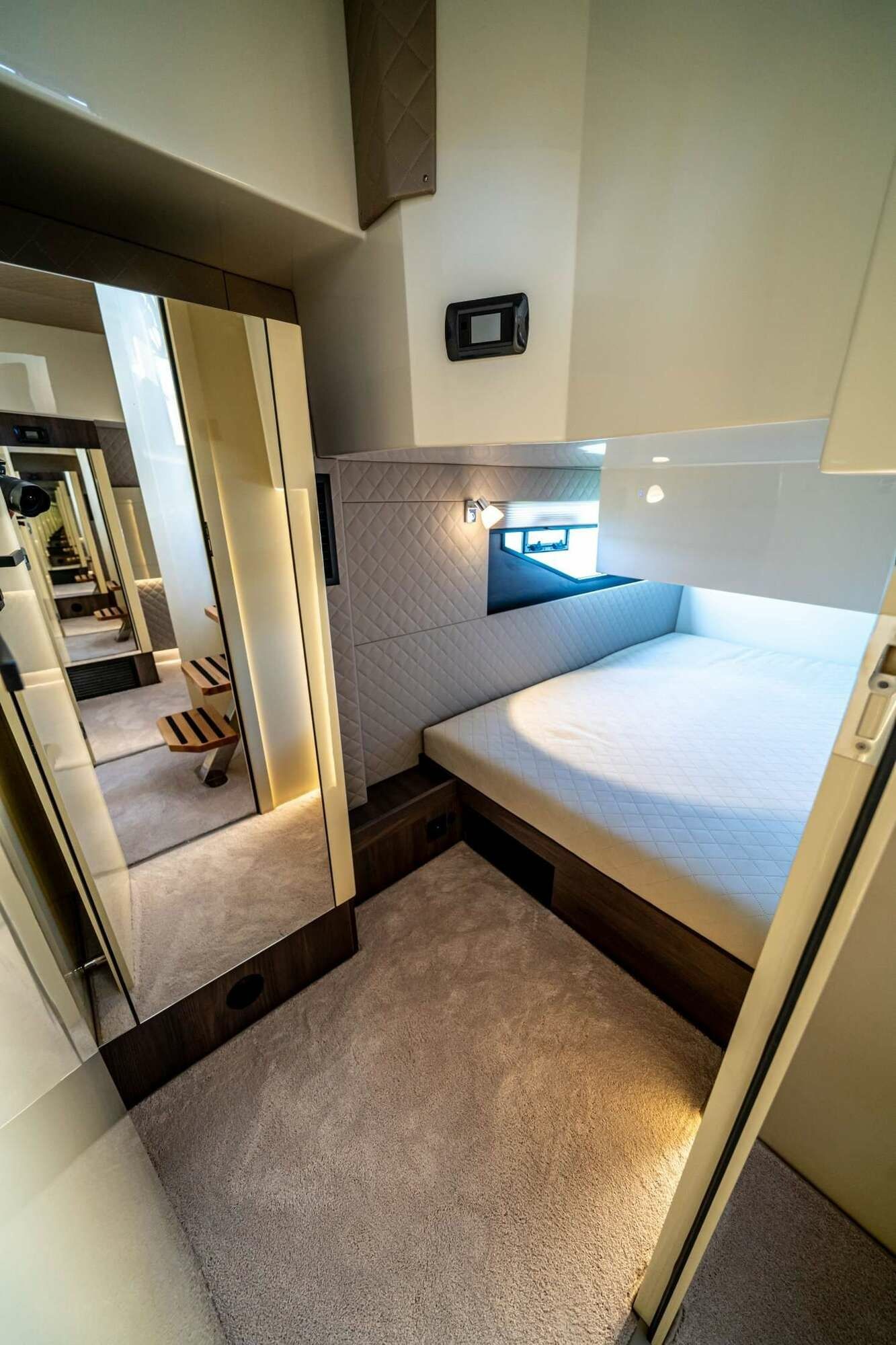 Cobra Yachts Maestro 42 | Lumipe 2