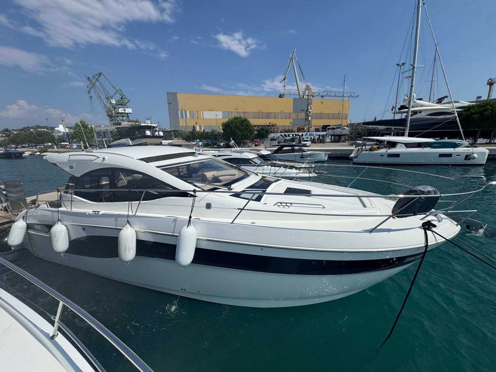 Bavaria SR41 | Ivana