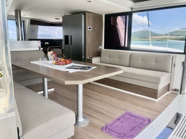 Bali 4.4 | Belle Isle