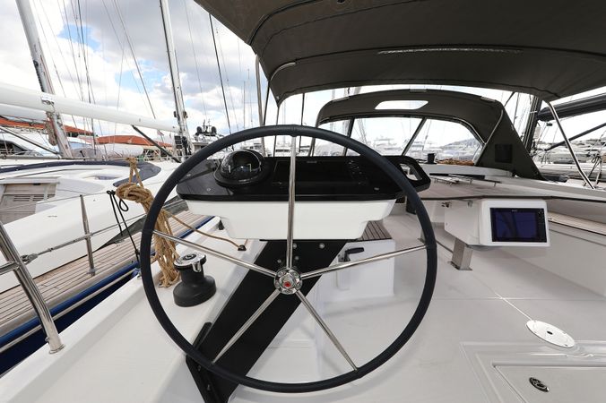 Dufour 470 | Dance
