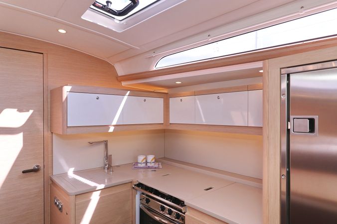 Dufour 470 | Dance