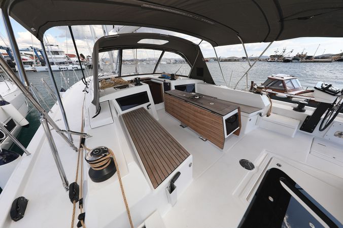 Dufour 470 | Dance