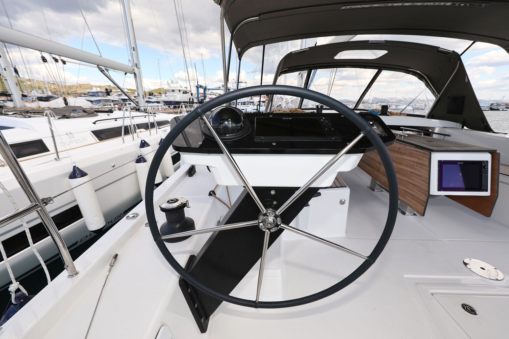 Dufour 470 | Dance