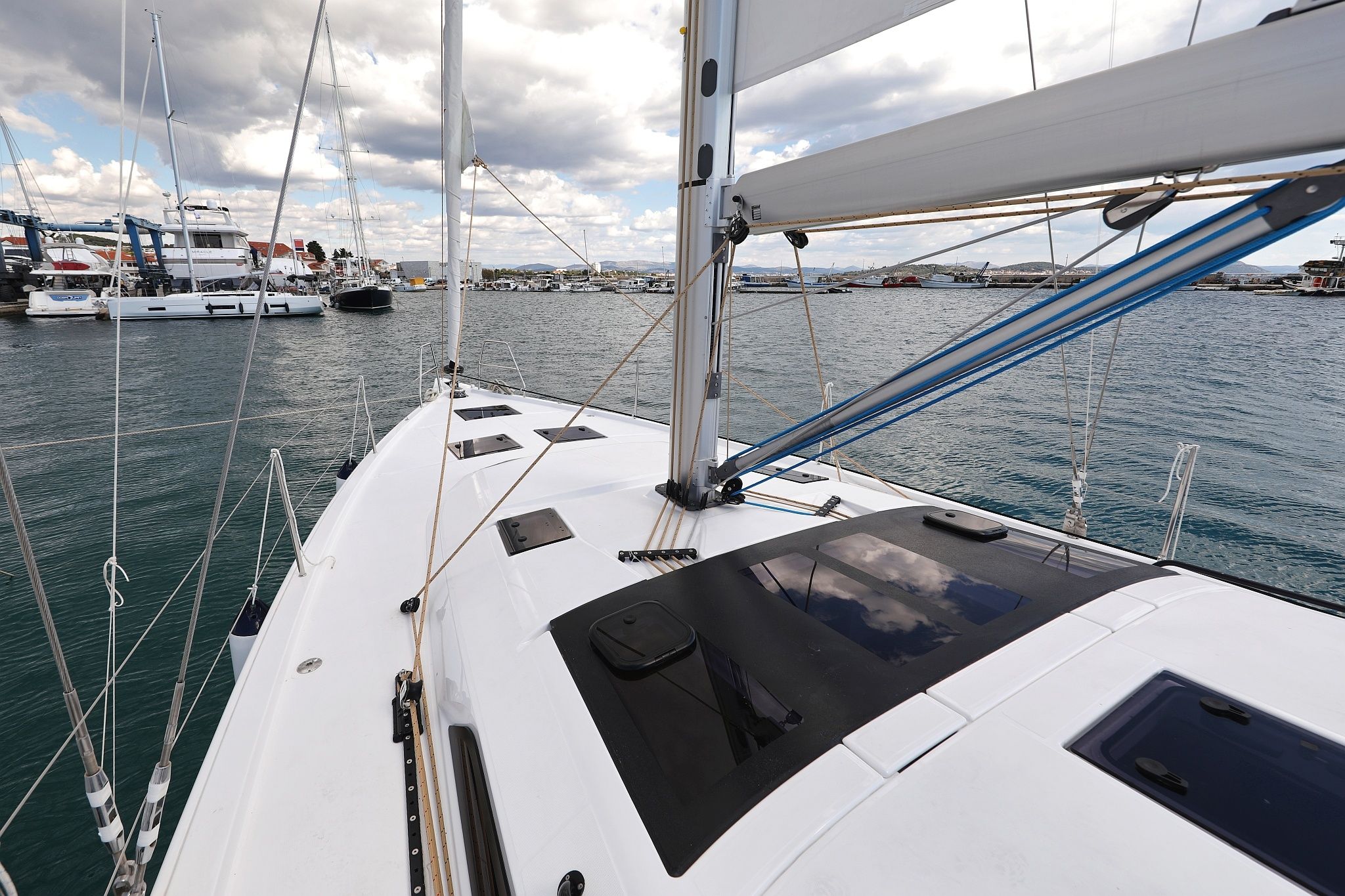 Dufour 470 | Dance