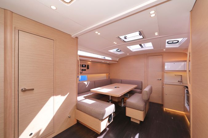 Dufour 470 | Dance
