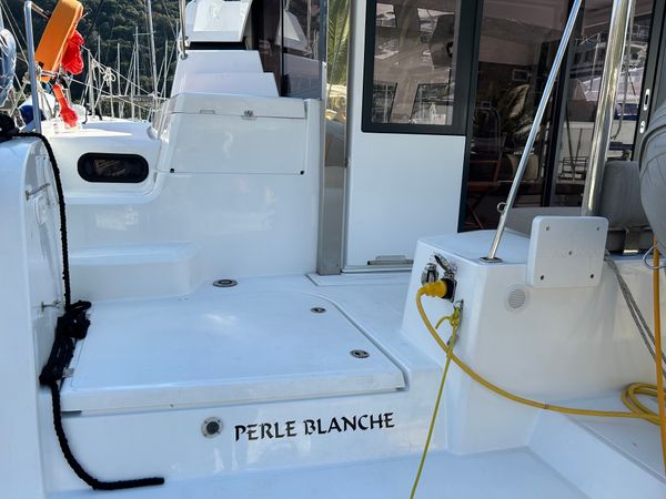 Bali Catspace | Perle Blanche