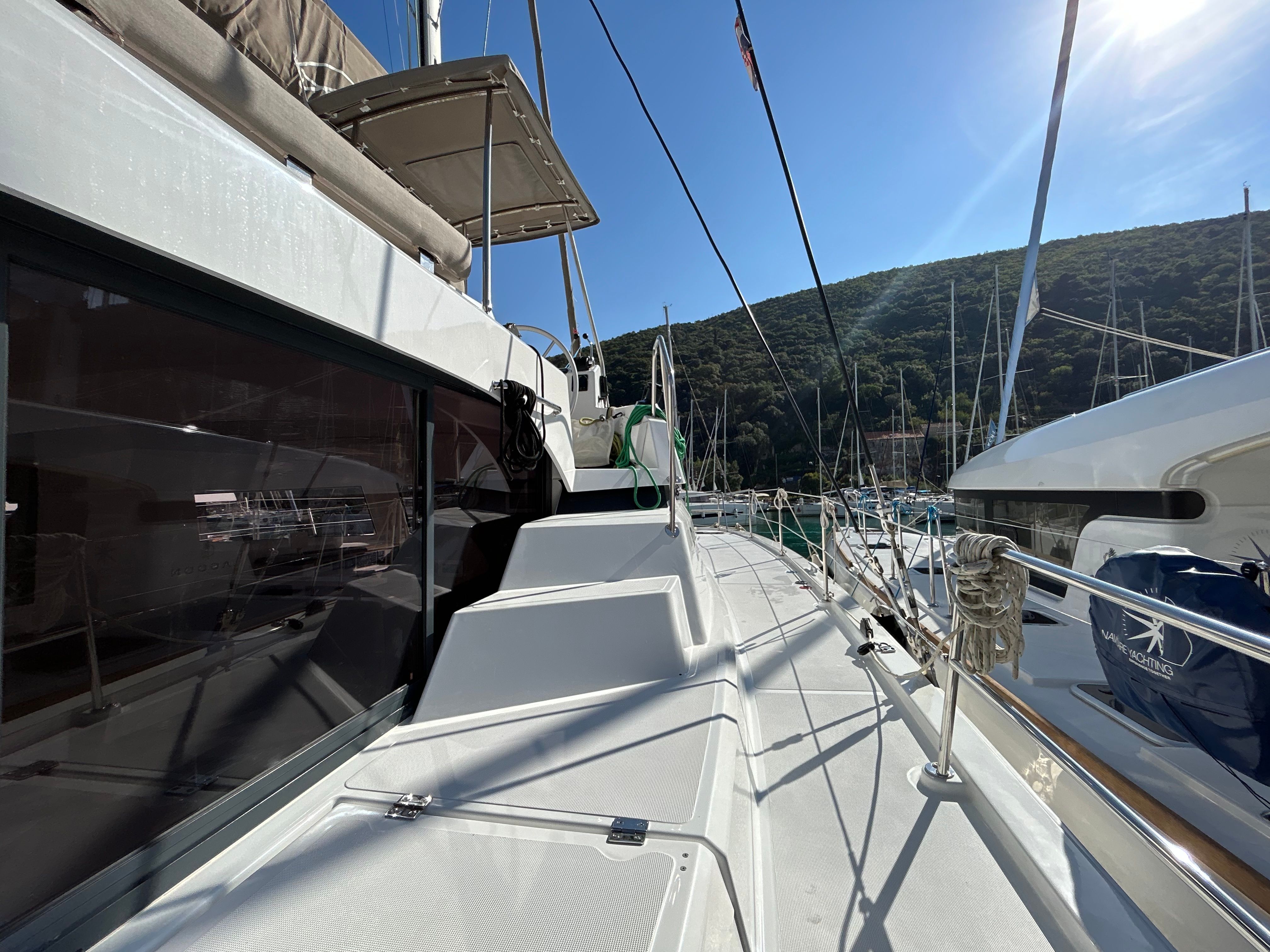 Bali Catspace | Perle Blanche