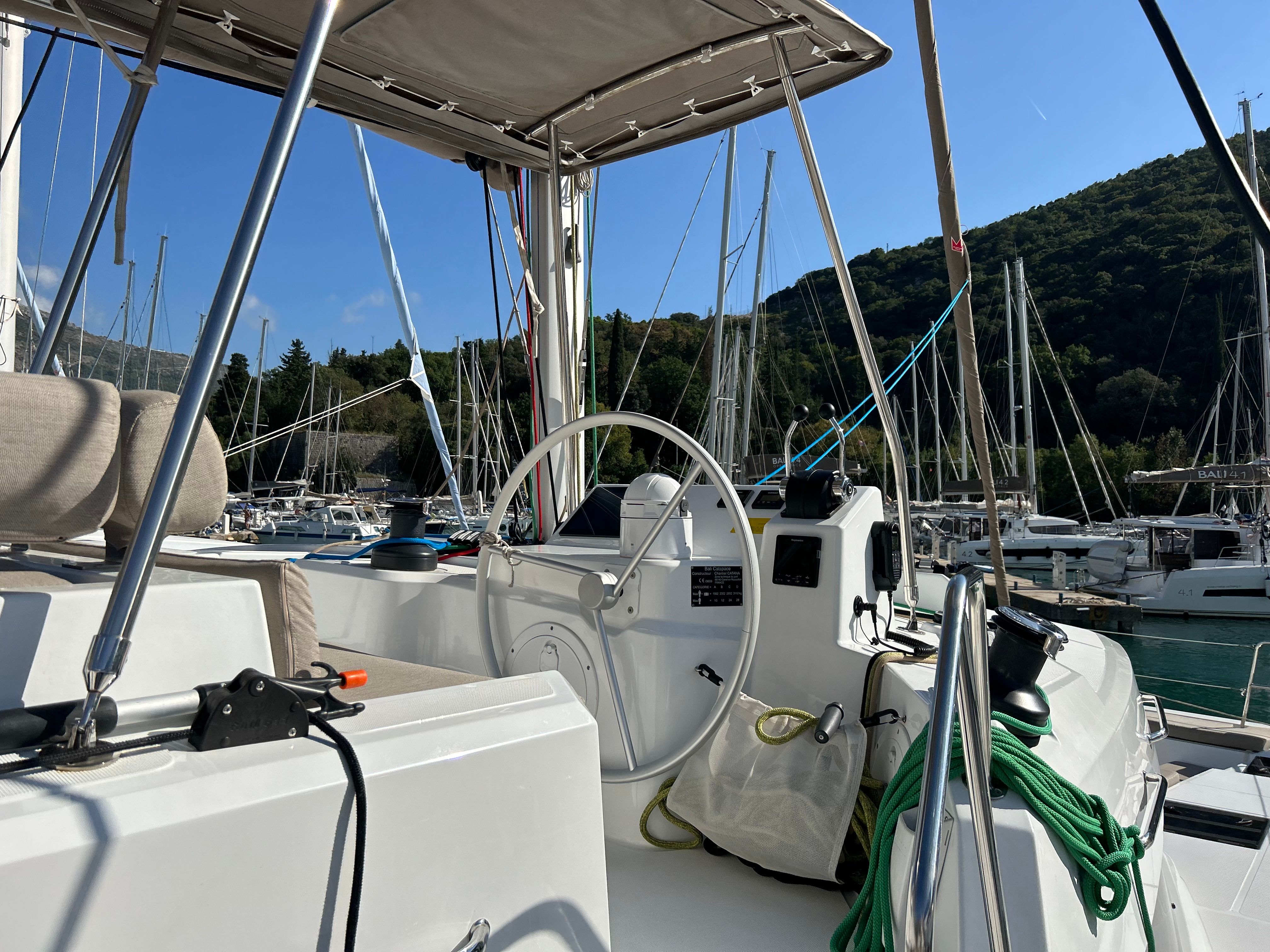 Bali Catspace | Perle Blanche