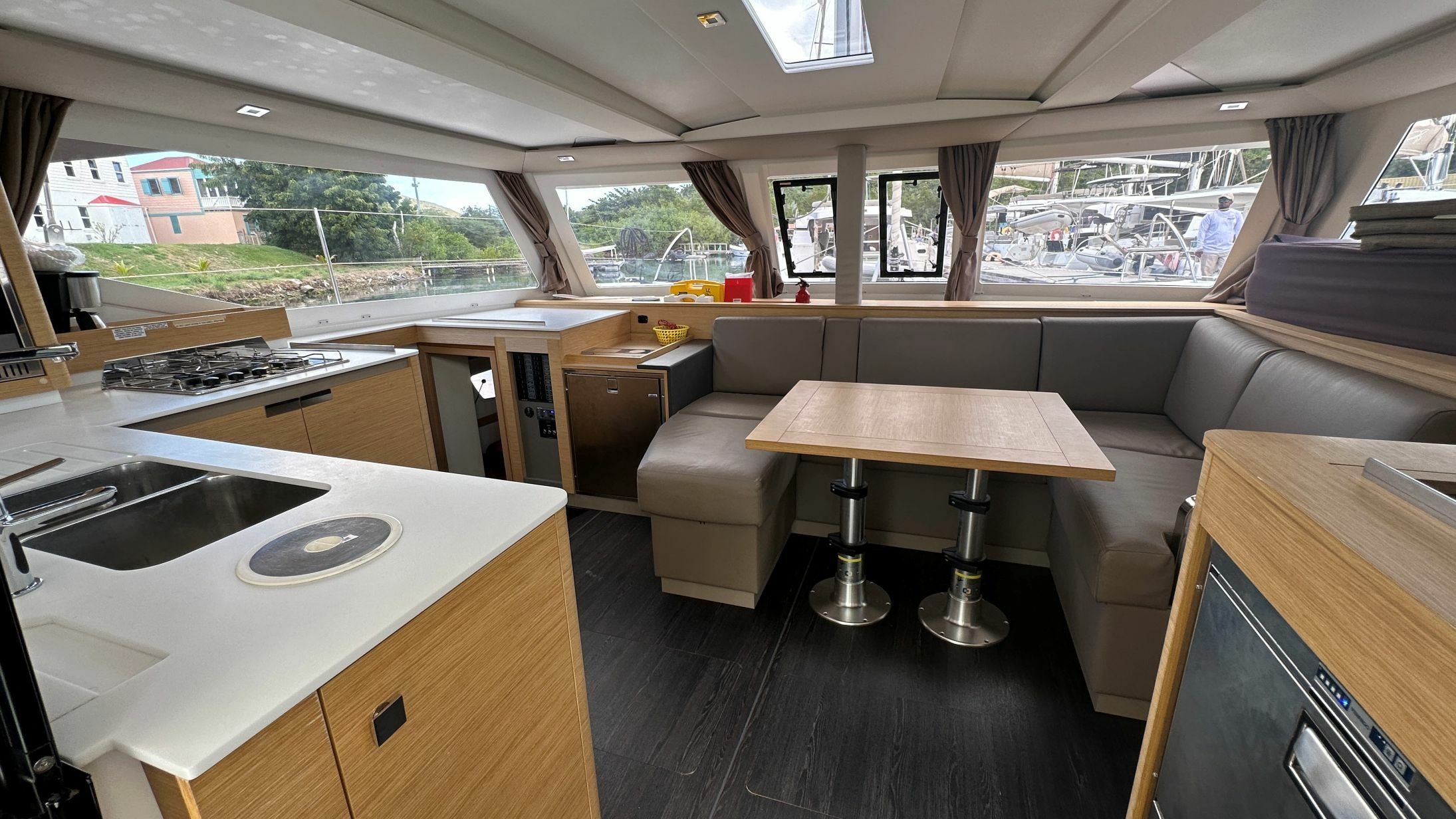Fountaine Pajot Isla 40 | Calico