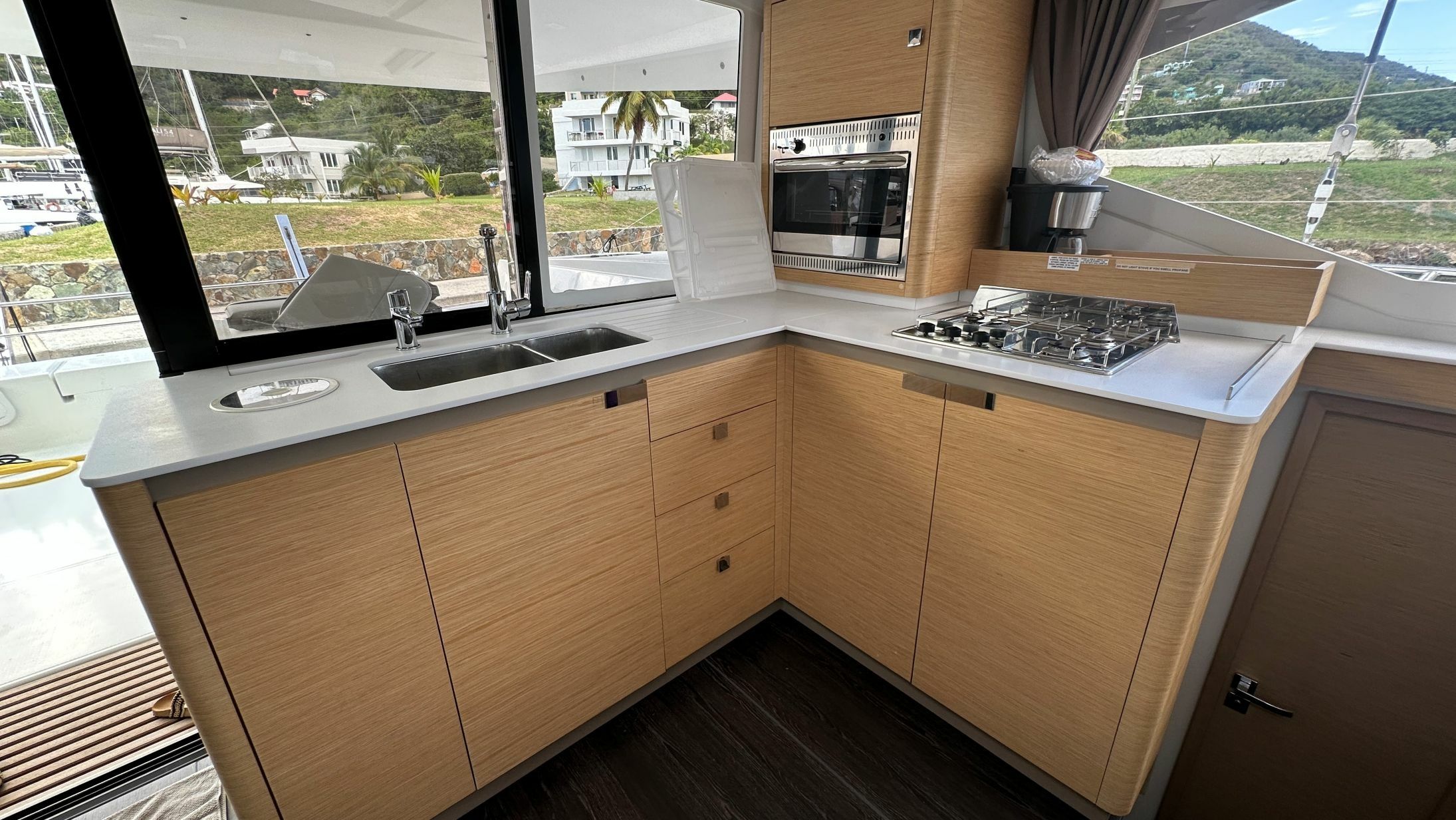 Fountaine Pajot Isla 40 | Calico