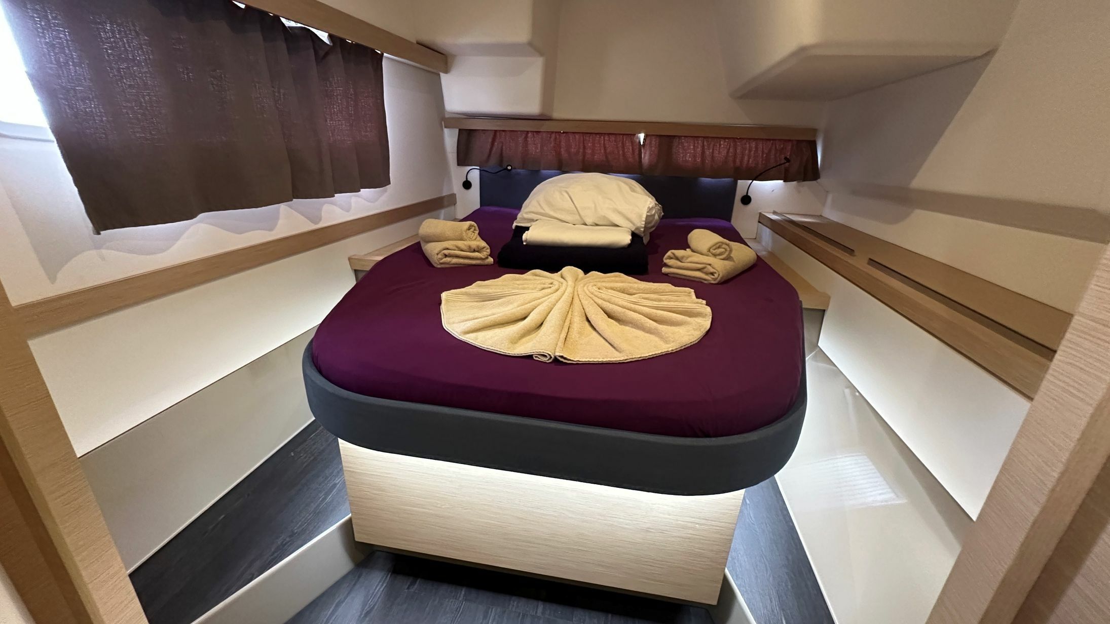 Fountaine Pajot Isla 40 | Calico