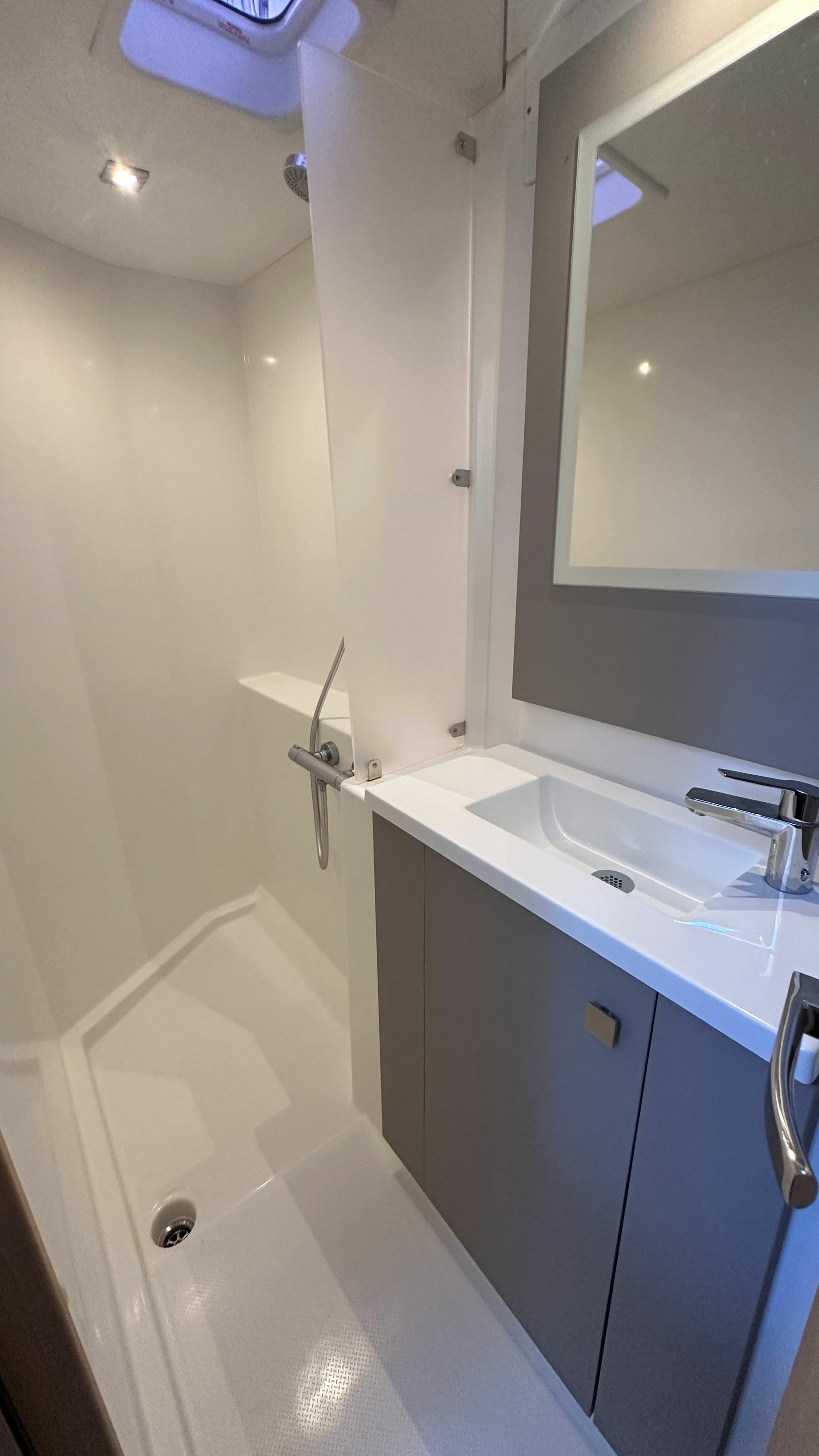 Fountaine Pajot Isla 40 | Calico