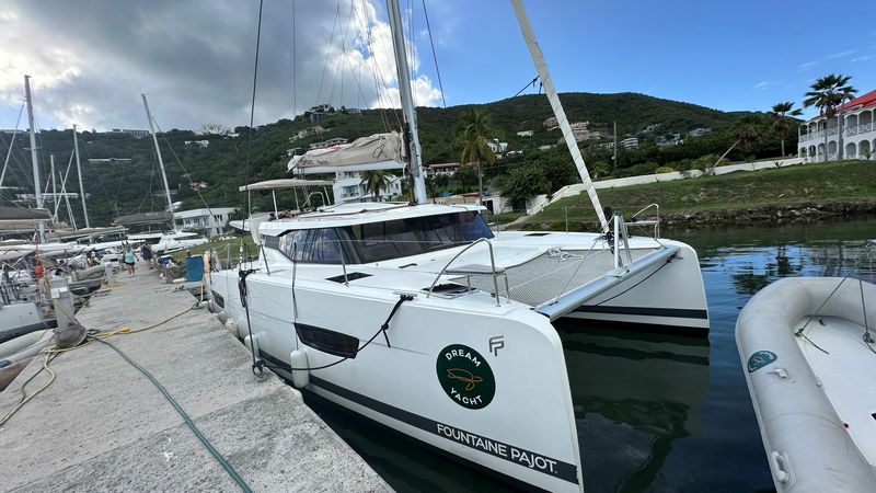 Fountaine Pajot Isla 40 | Calico