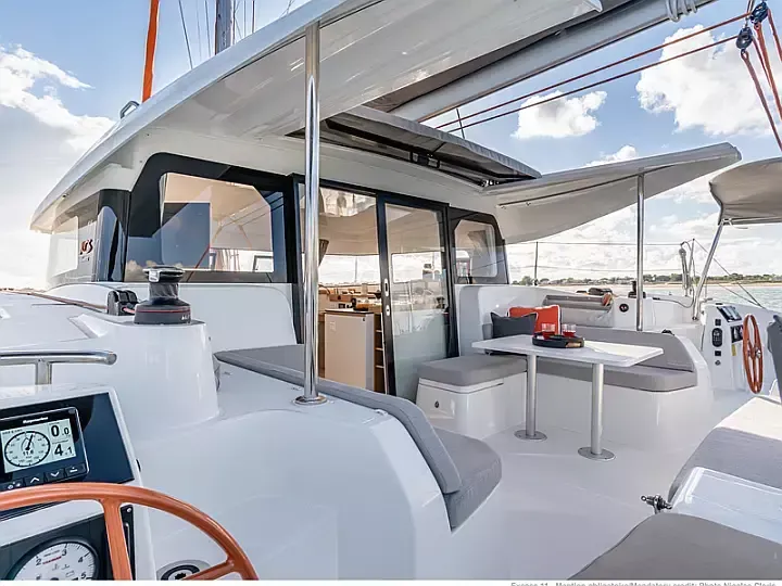 Excess 11 | Albatross