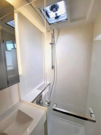 Excess 11 | Albatross