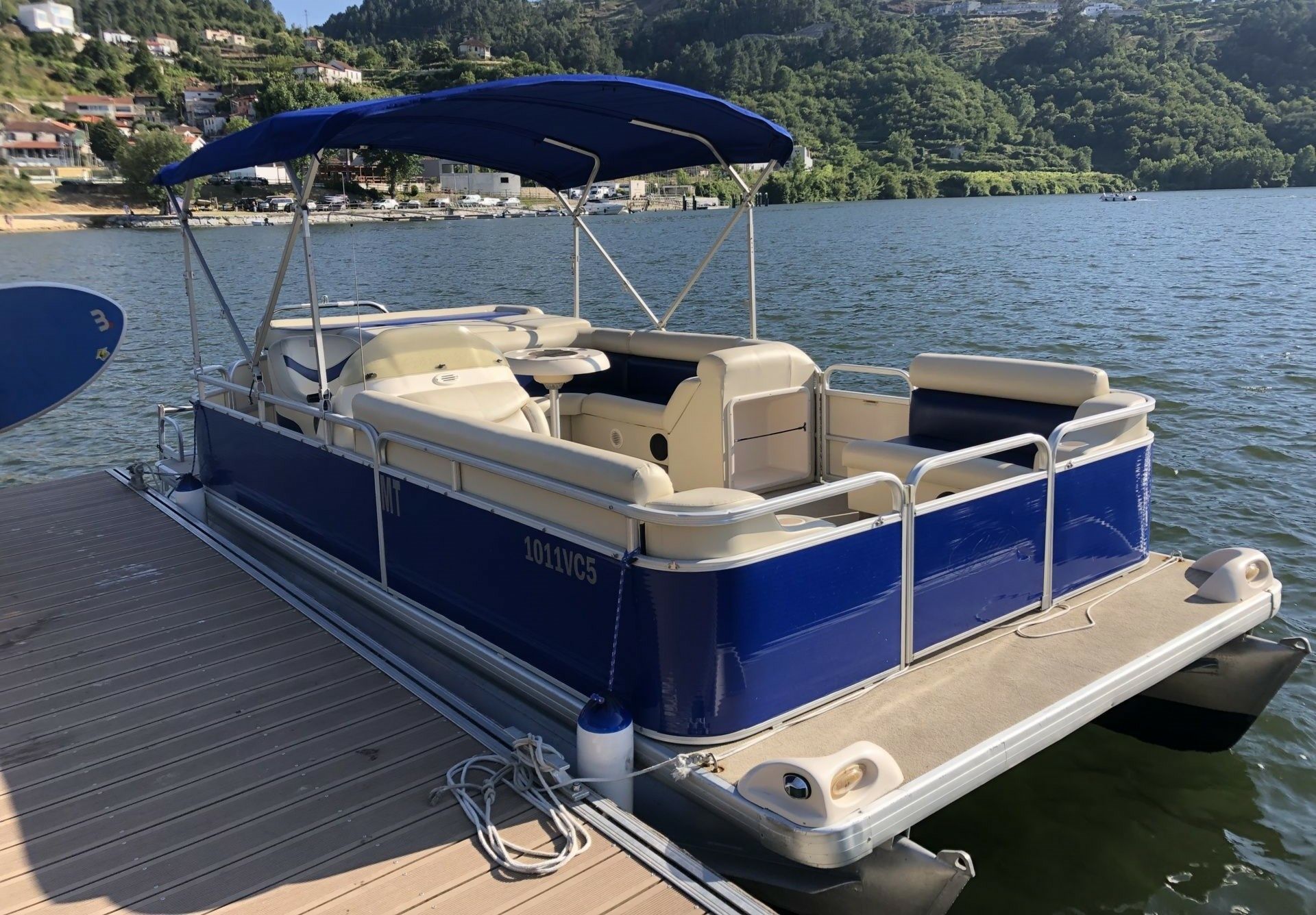 Godfrey Sweetwater 2486 C | America