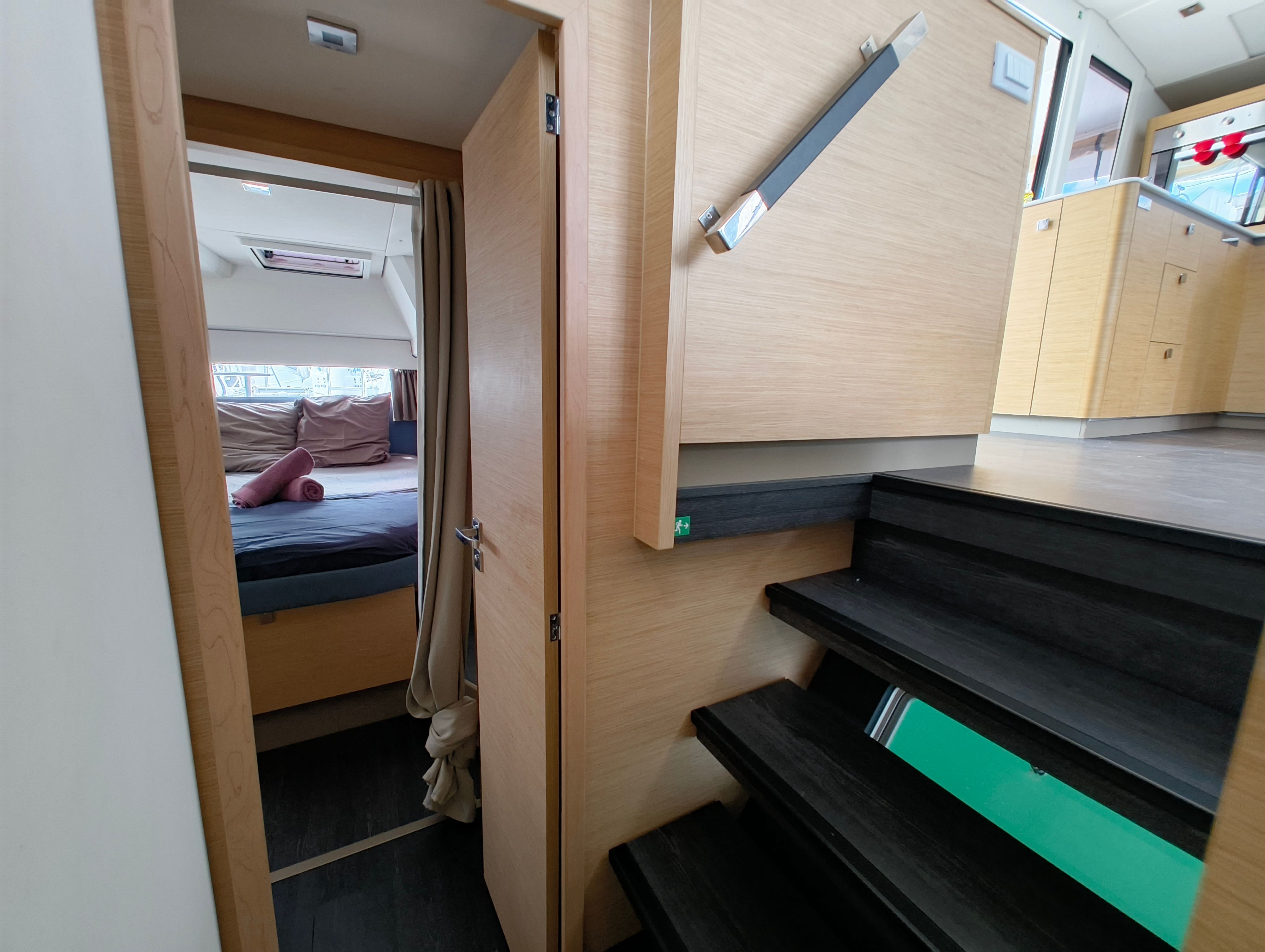 Fountaine Pajot Astrea 42 | Union