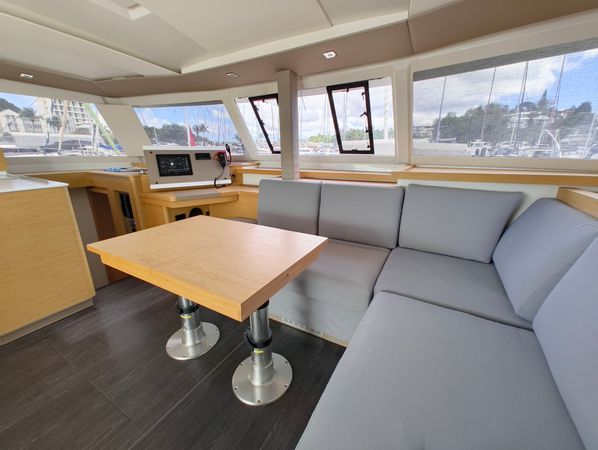 Fountaine Pajot Astrea 42 | Union