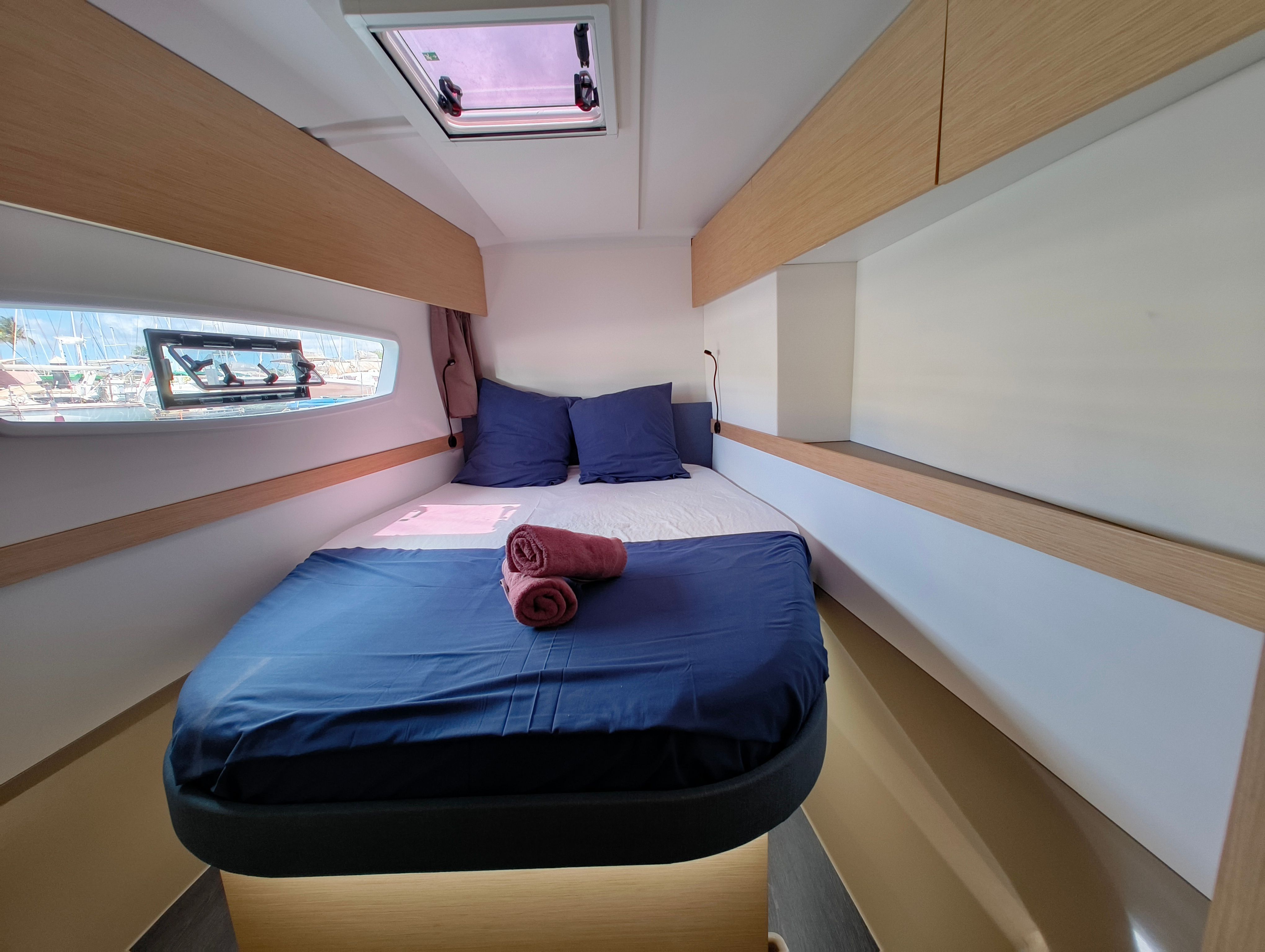 Fountaine Pajot Astrea 42 | Union