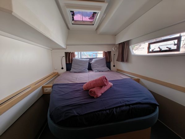 Fountaine Pajot Astrea 42 | Union