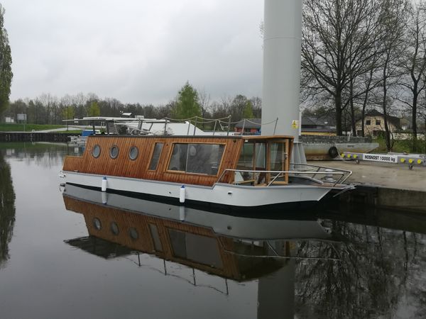 Trawler YB35 | Enter