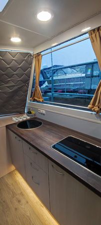 Trawler YB35 | Karolína