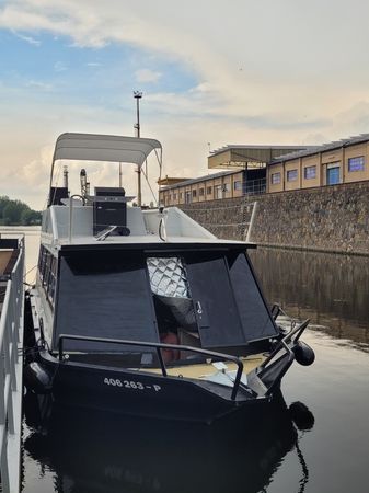 Trawler YB35 | Karolína