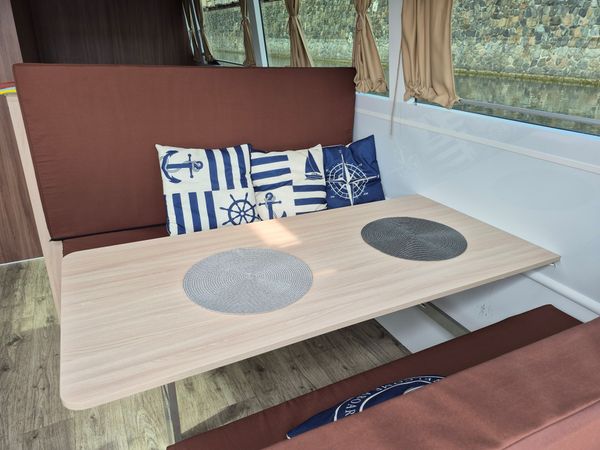 Trawler YB35 | Karolína