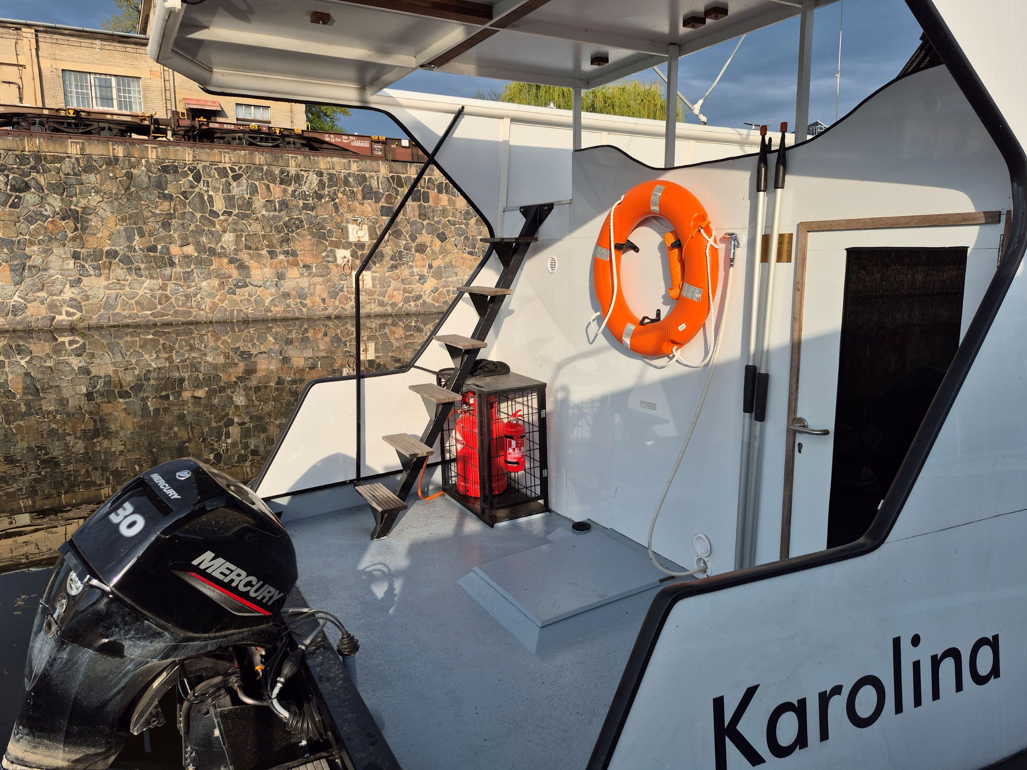 Trawler YB35 | Karolína