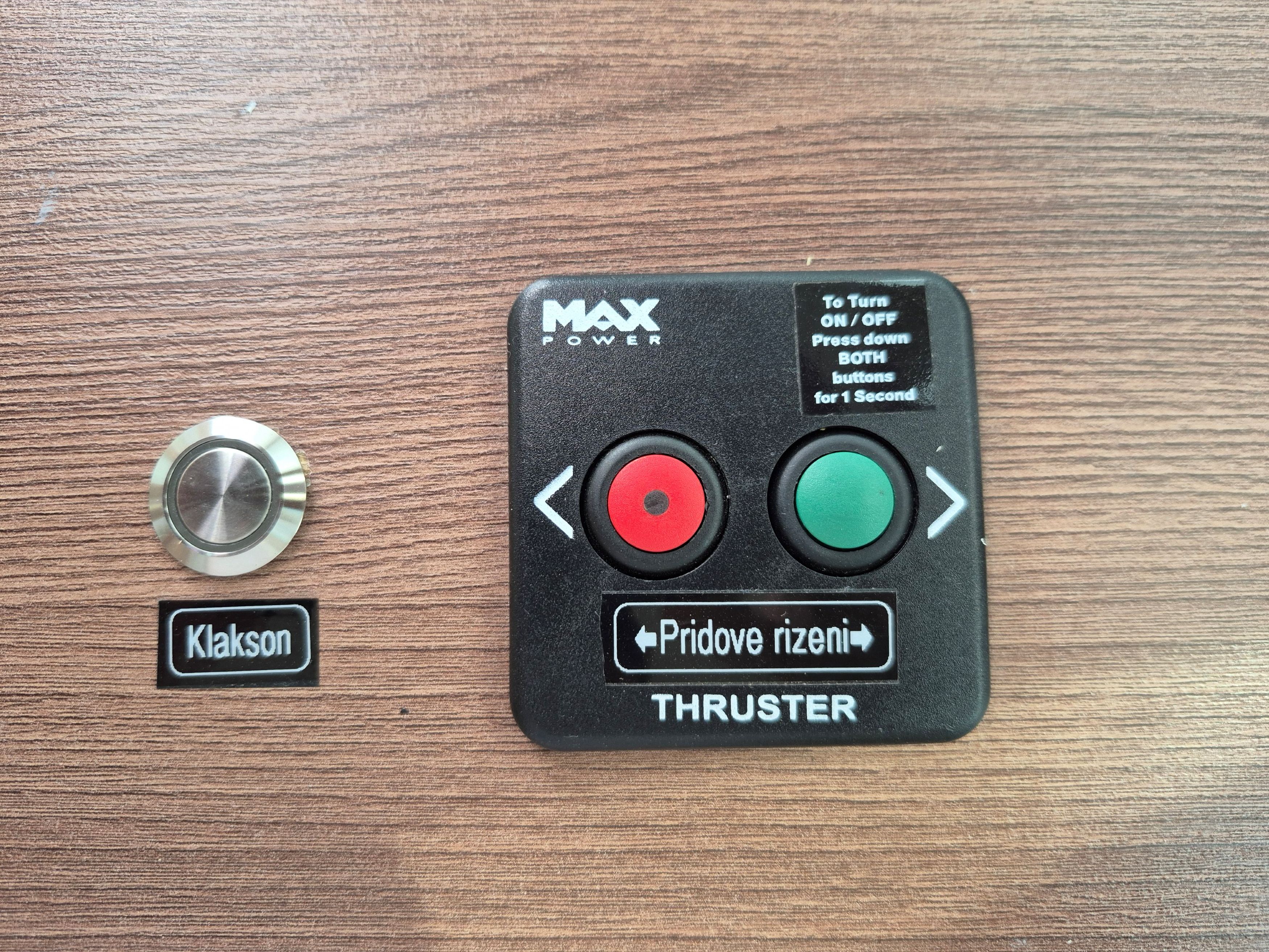 Trawler YB35 | Karolína