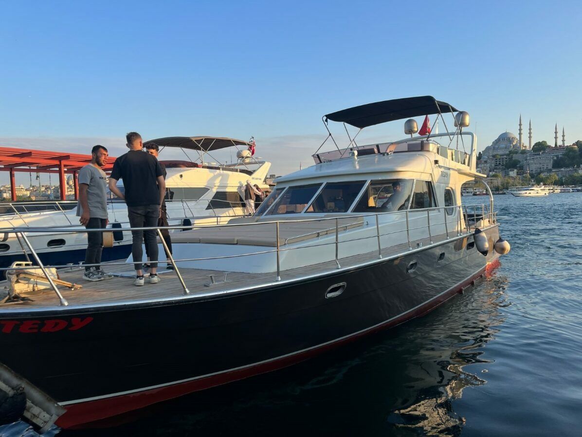 Custom Built 54 | Teddy