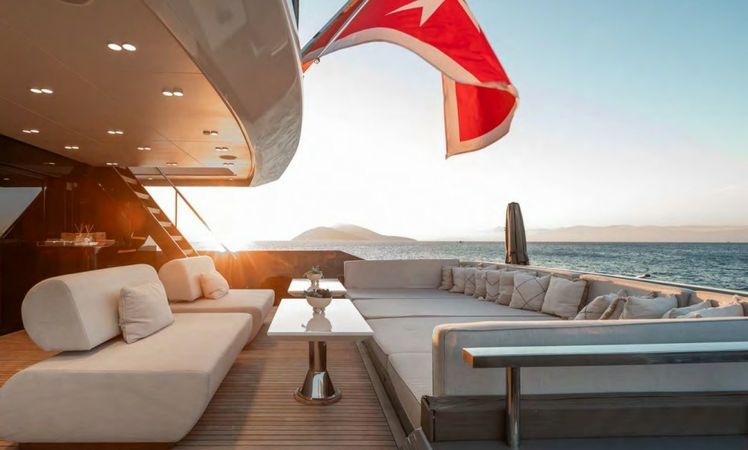 Custom Built 131 | Illusion 2