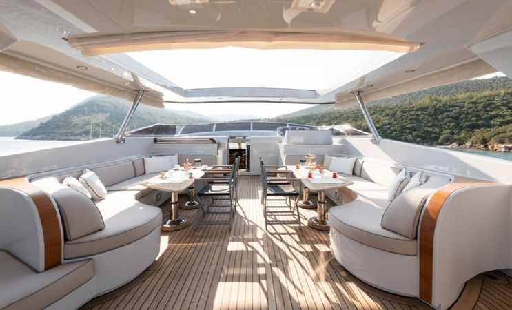 Custom Built 115 | Yacht Go