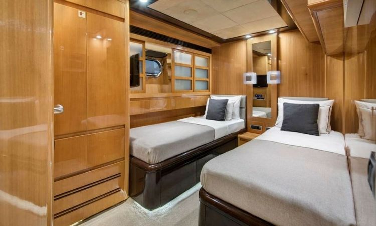 Custom Built 115 | Yacht Go