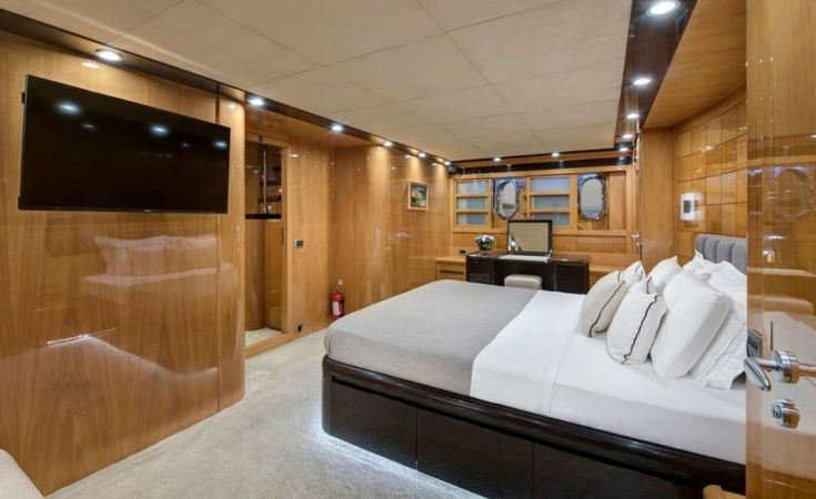 Custom Built 115 | Yacht Go