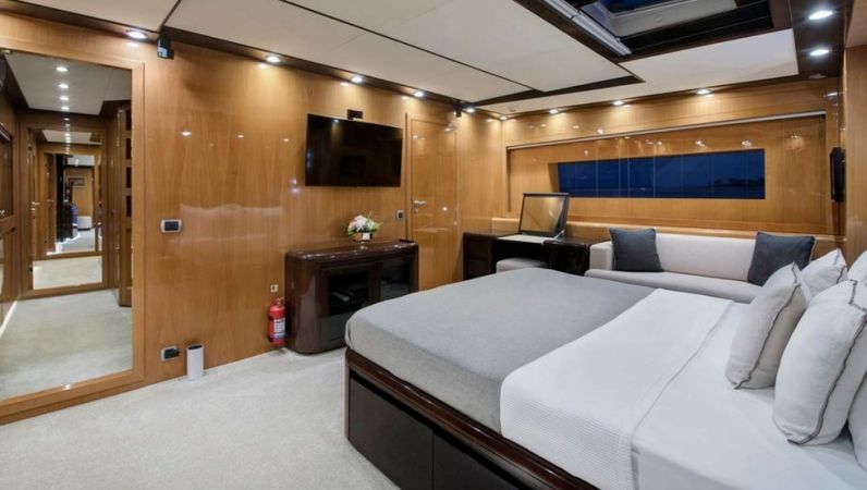 Custom Built 115 | Yacht Go