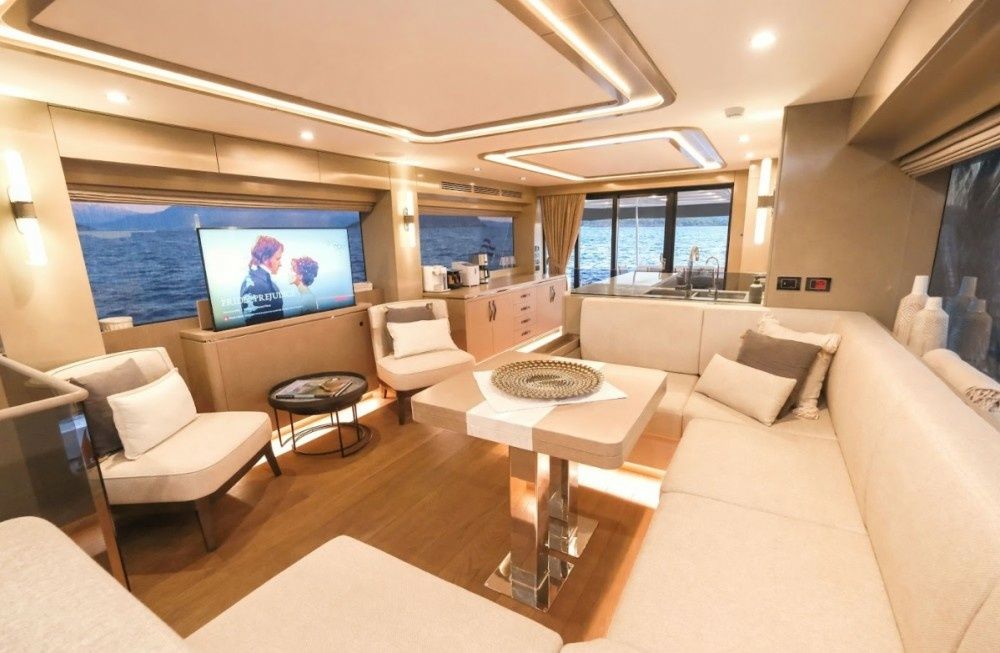 Sirena Yachts 68 | La Luna