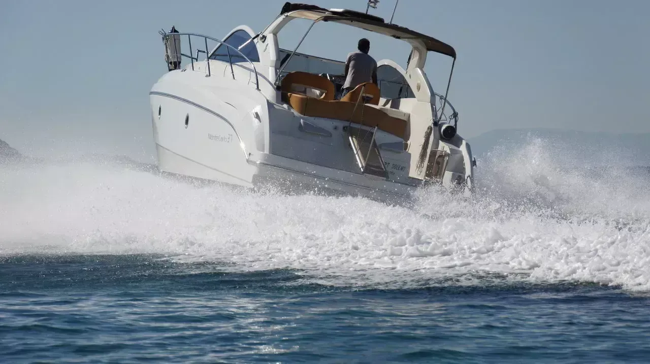 Beneteau Monte Carlo 37 | Coco White