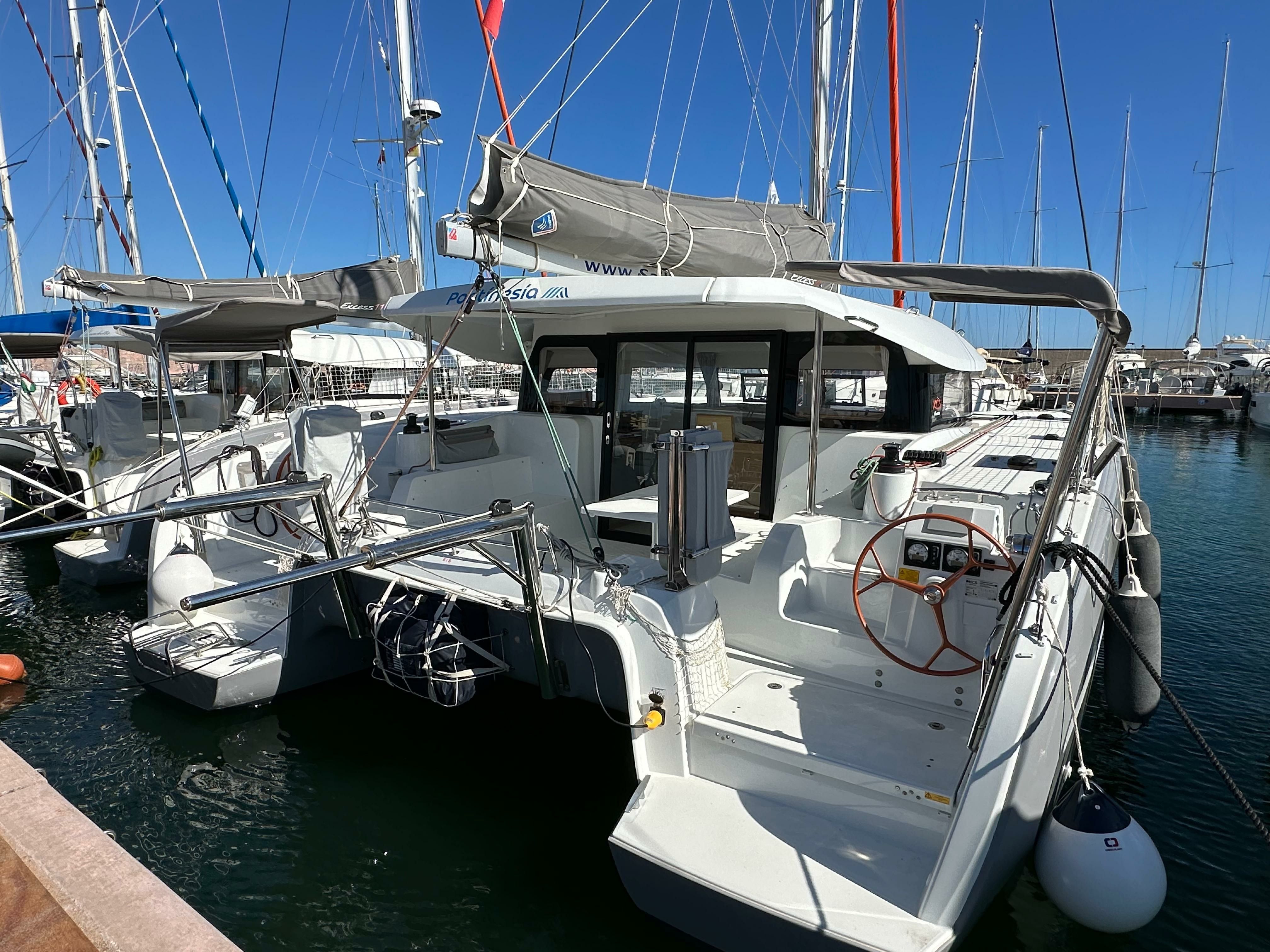 Excess 11 | Pontinesia