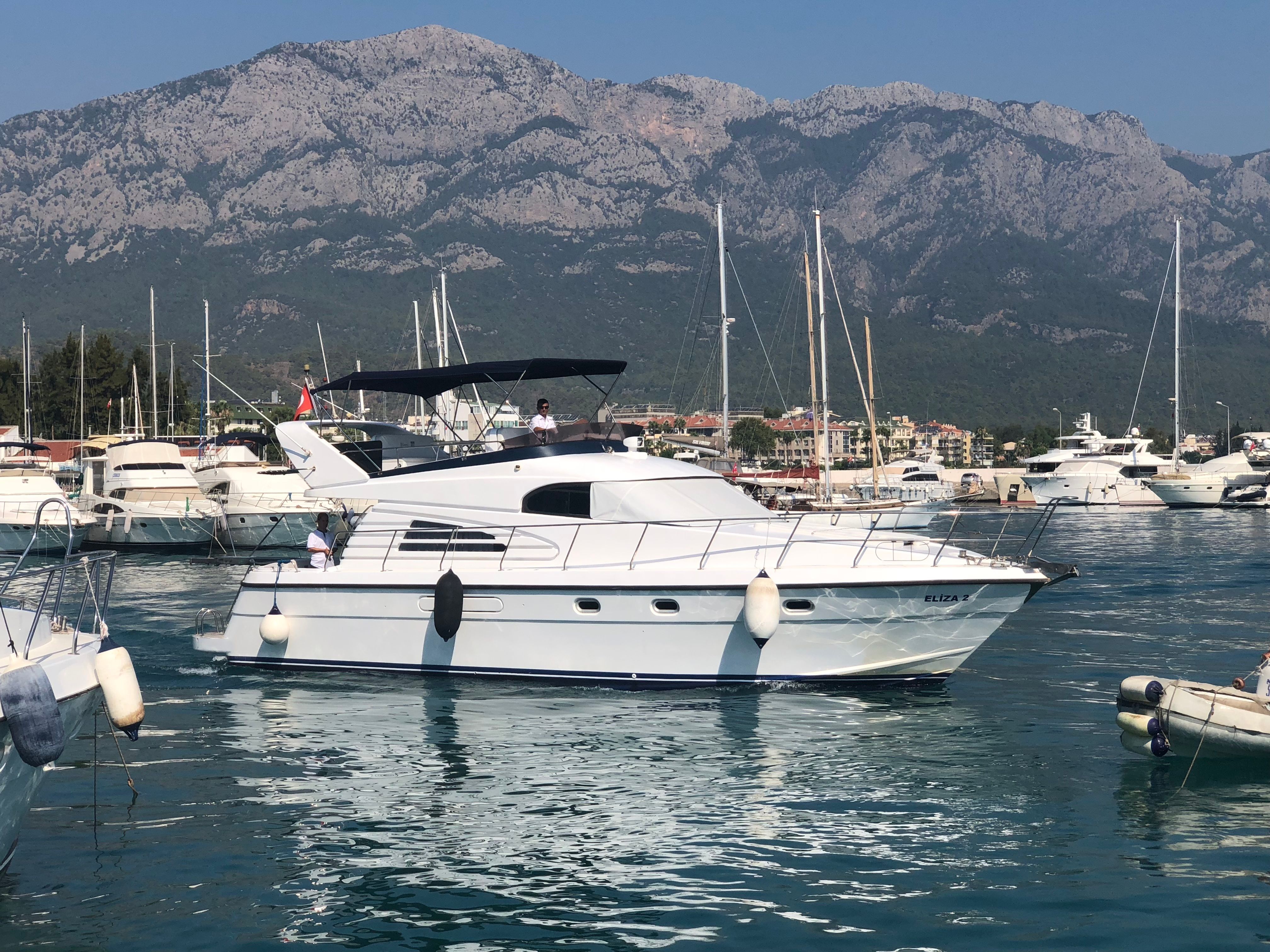 Custom Built 52 | Eliza 2