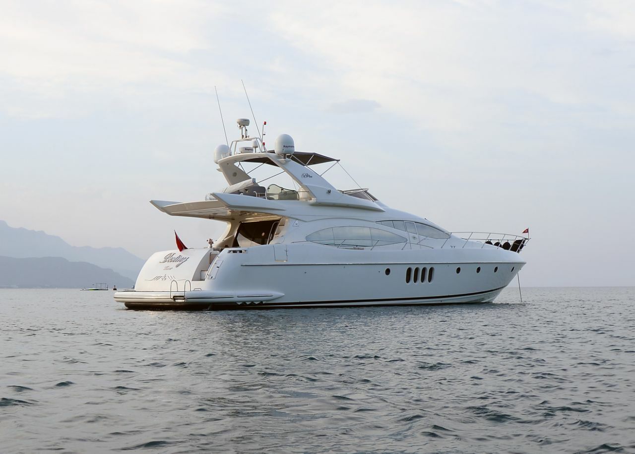 Azimut 72 | Destiny