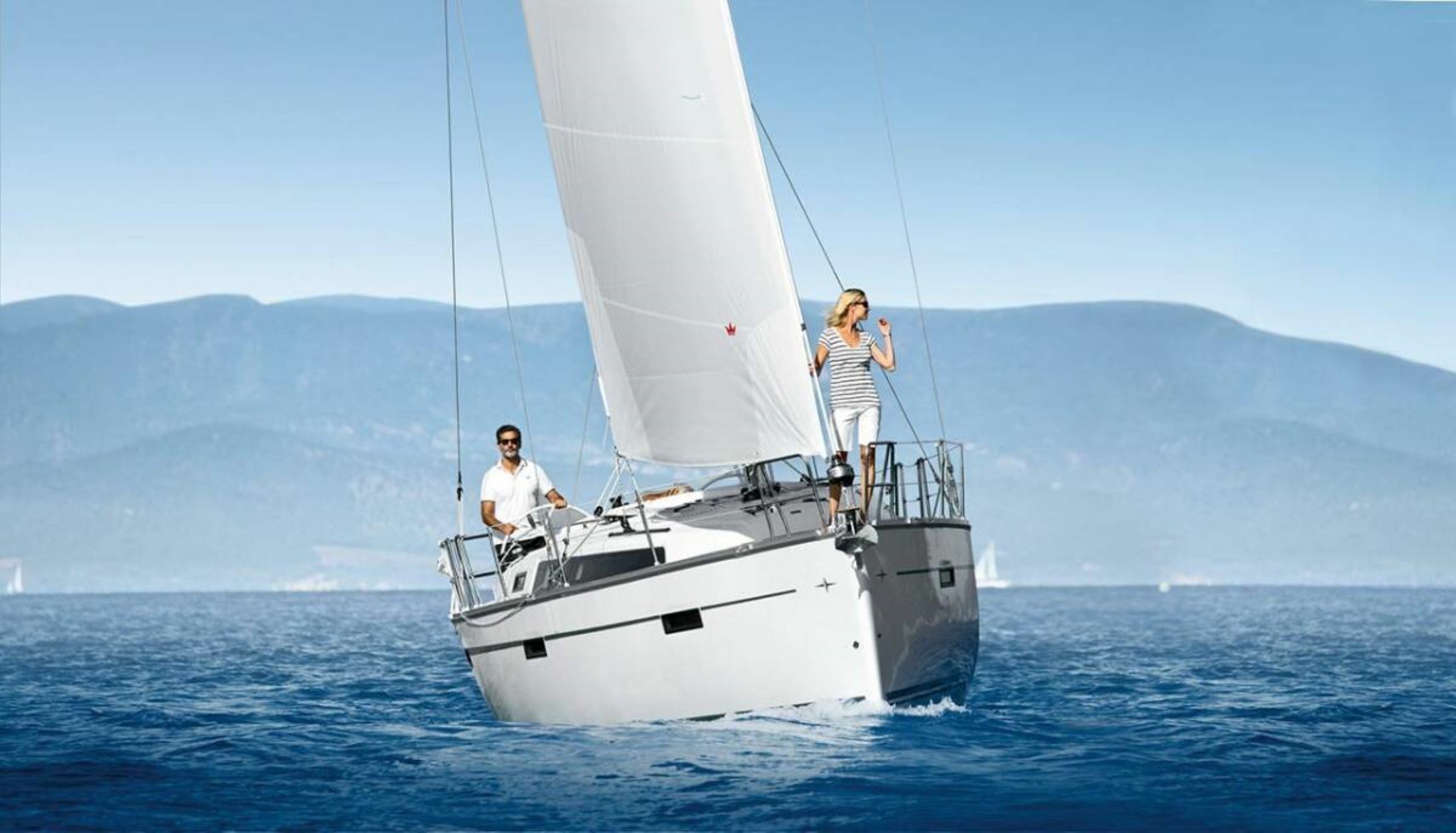 Bavaria Cruiser 37 | Sayra