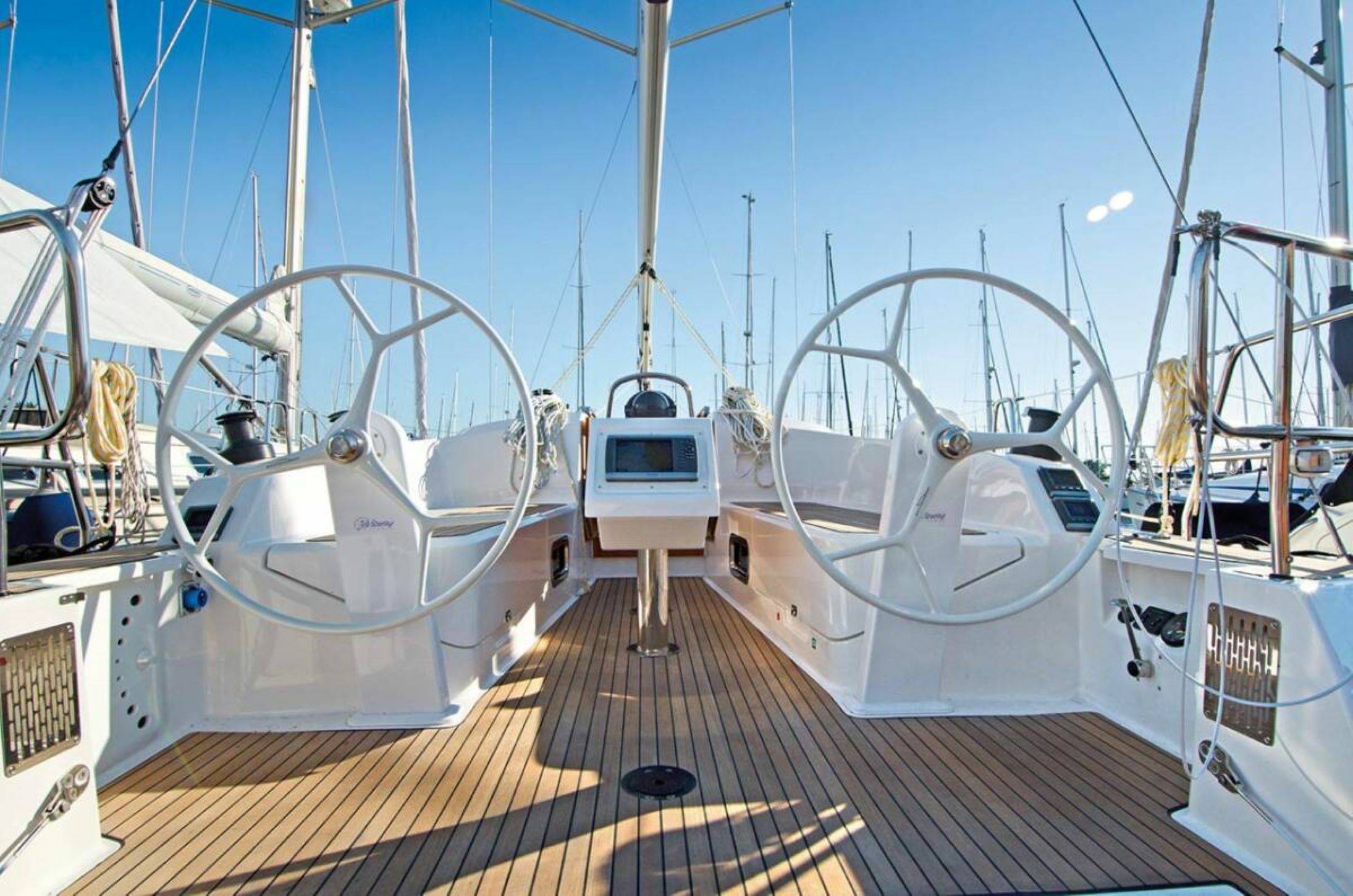 Bavaria Cruiser 37 | Sayra