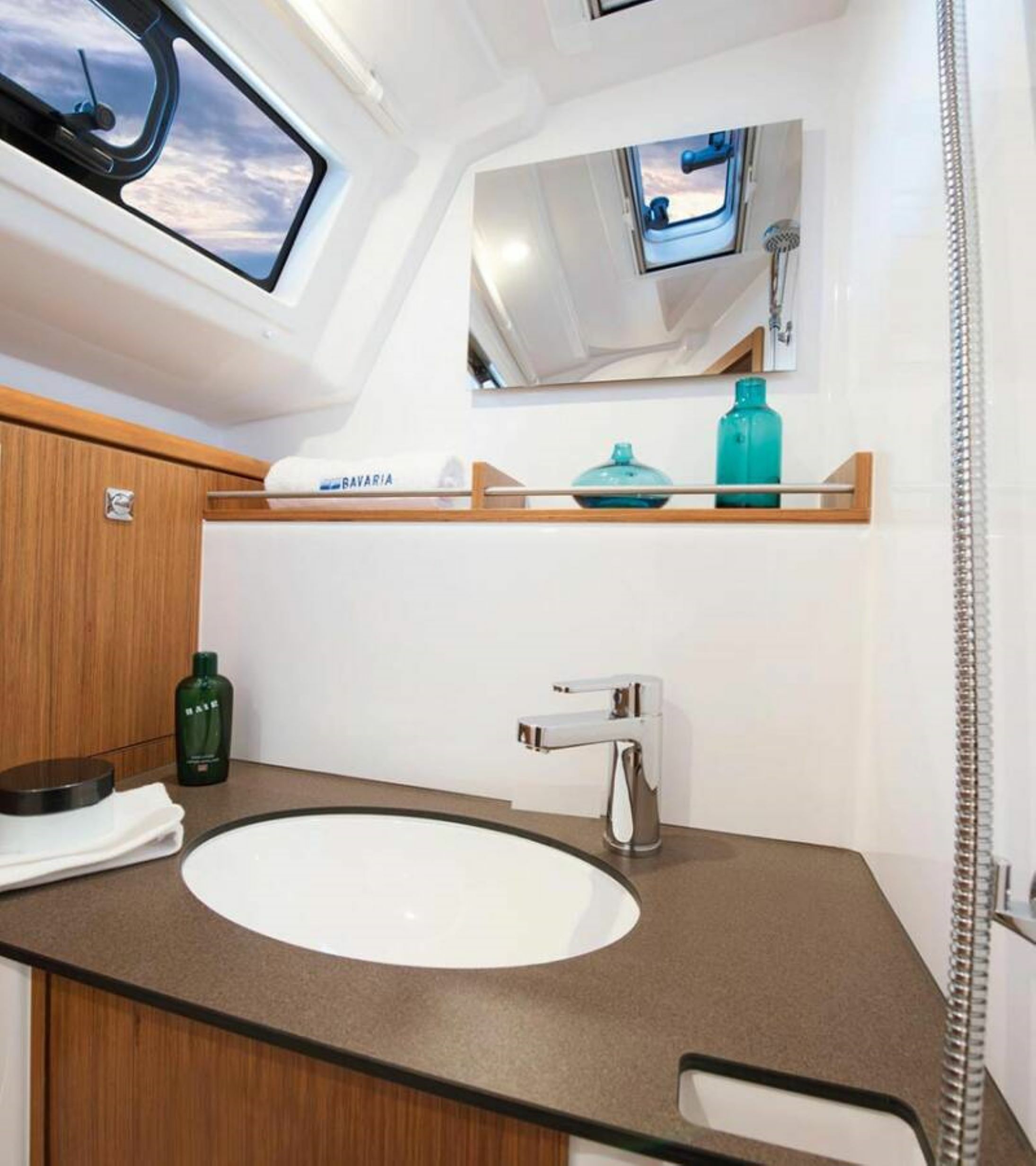 Bavaria Cruiser 37 | Sayra