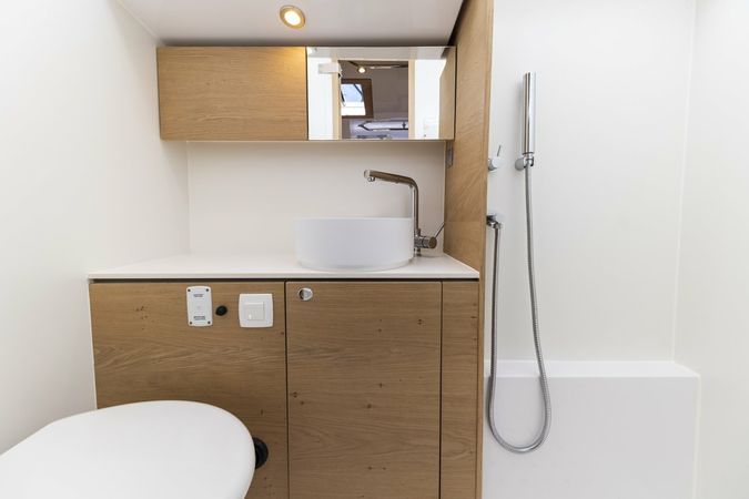 Elan 45 Impression | Amaretto