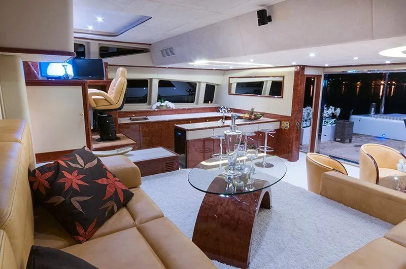 Sunreef 80 | Houbara