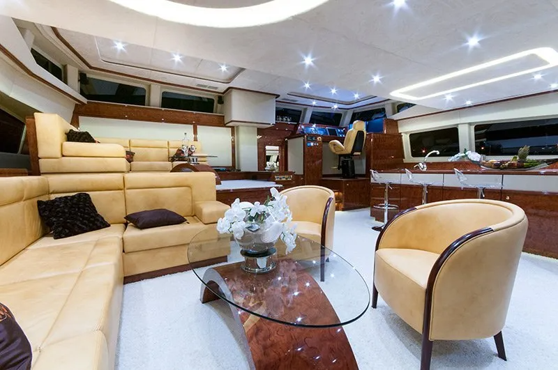 Sunreef 80 | Houbara