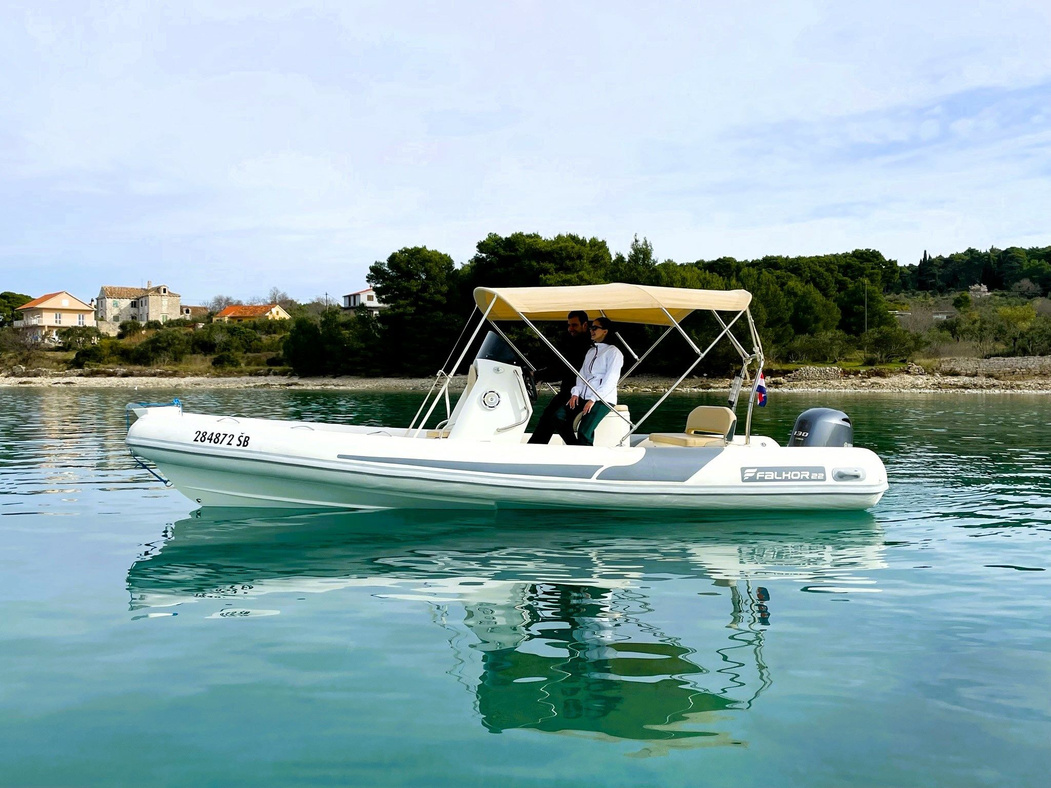 Falkor 22 | 18