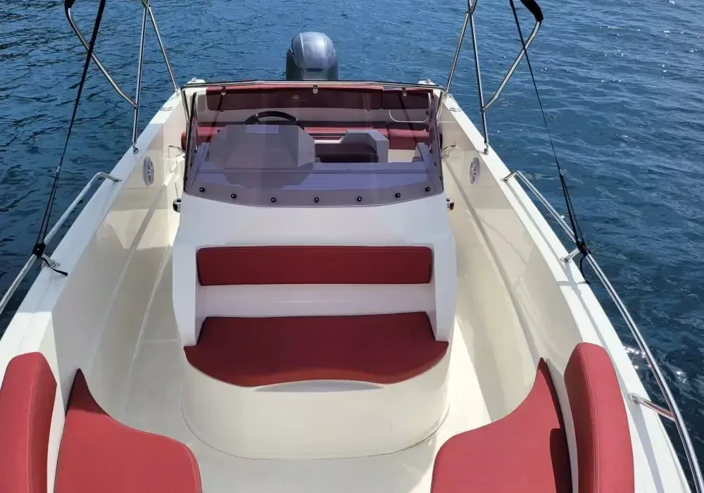 Atlantic Marine 670 | 22